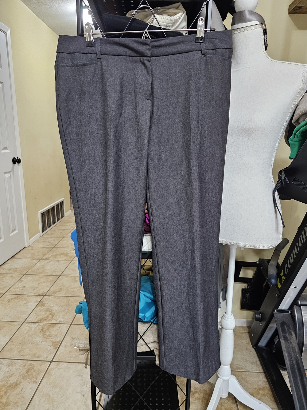 Metaphor Women's Charcoal Straight-Leg Dress Trousers